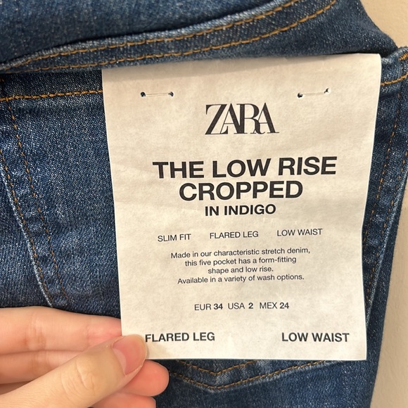 Brand new with tag ZARA low rise flare jeans - Picture 3 of 3